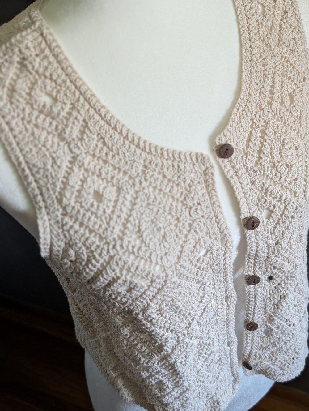 Cottagecore Cream Crochet Knit Button Front Vest Boho Festival Cotton Size S - Picture 2 of 5